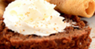 Couronne garnie à la chantilly chocolatée